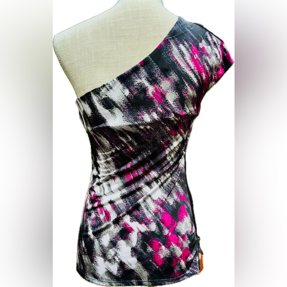 Bisou Bisou One Shoulder Top Abstract Print; Small;Sexy key hole & side zipper - Picture 2 of 5